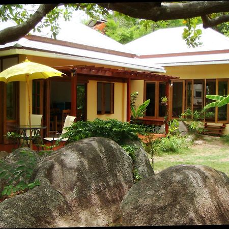 Bed and Breakfast La Cigale Тау Номер фото