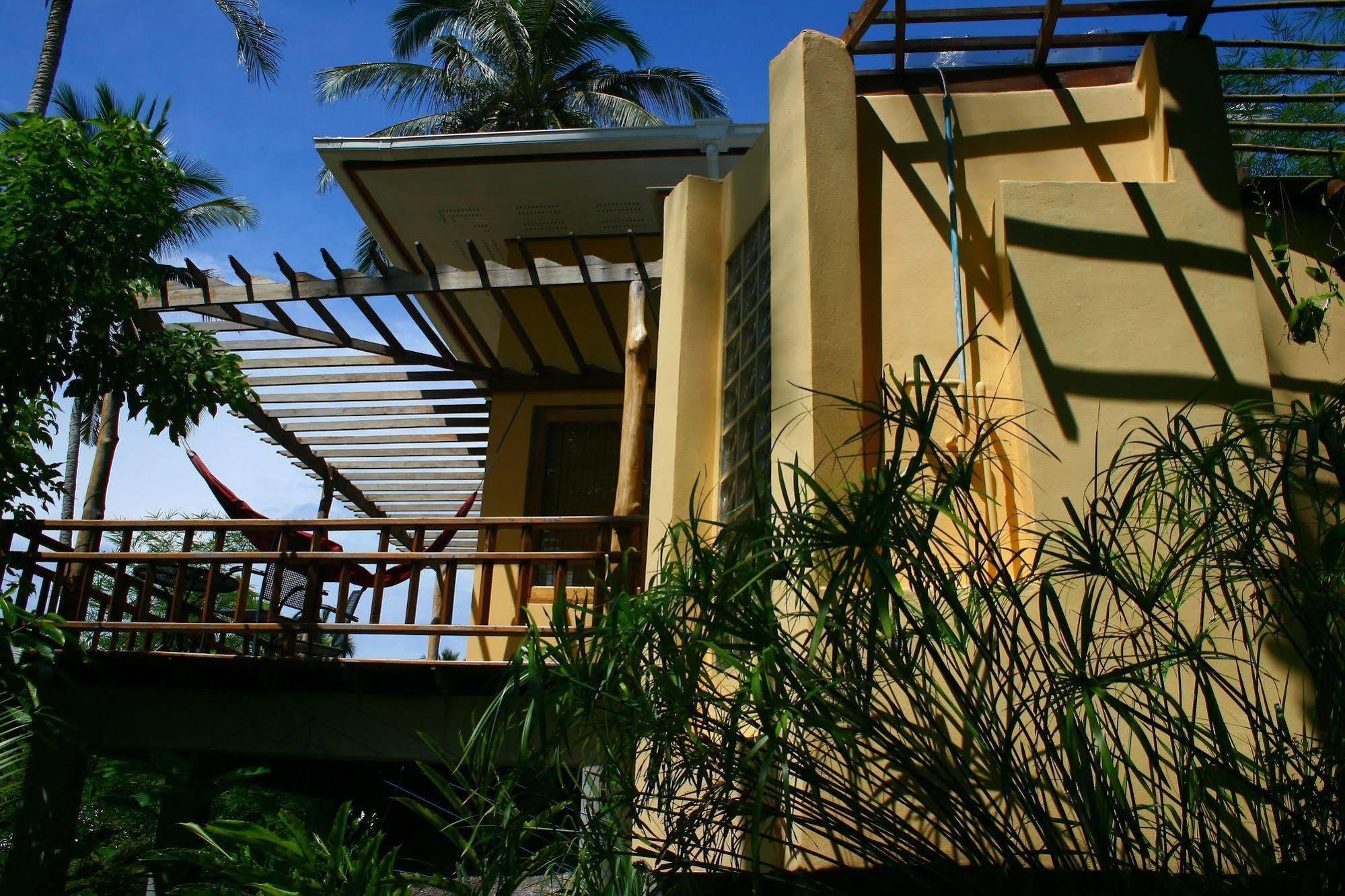 Bed and Breakfast La Cigale Тау Экстерьер фото